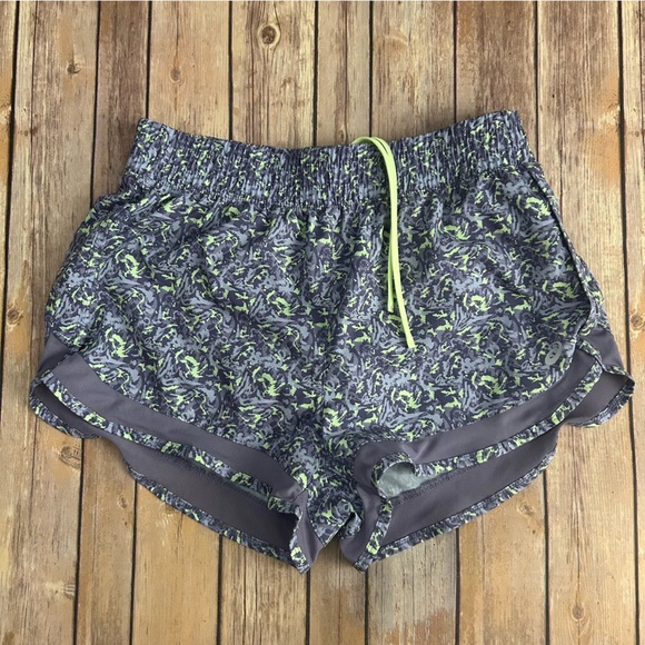 Asics Gray and Lime Patterned Running Shorts - Picture 1 of 6